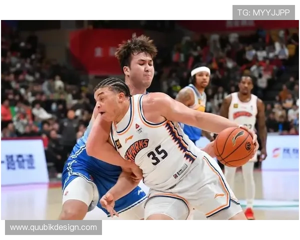 [CBA]上海击败新疆夺得首届CBA俱乐部杯赛冠军.